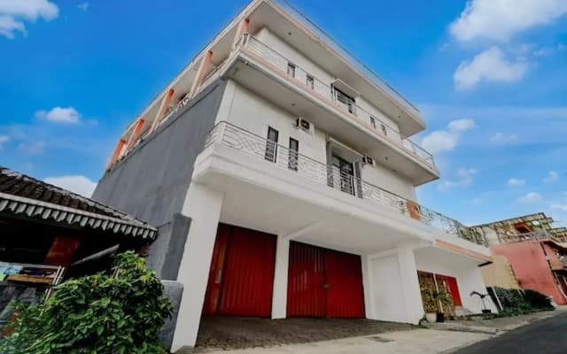 Hotel O near Jatim Park 3 formerly Srikandi Residence