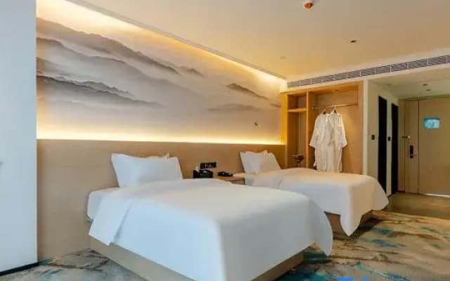 Shunyi Hotel (Sane Road)