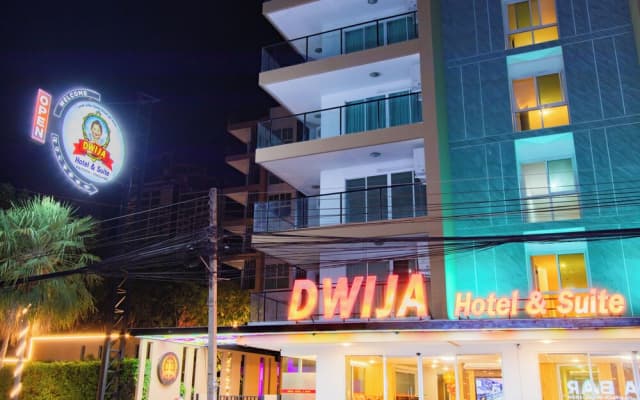 Dwija Hotel & Suite