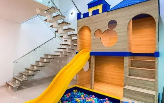 Macrolink Medini Theme Suite by Nest Home - Near Legoland