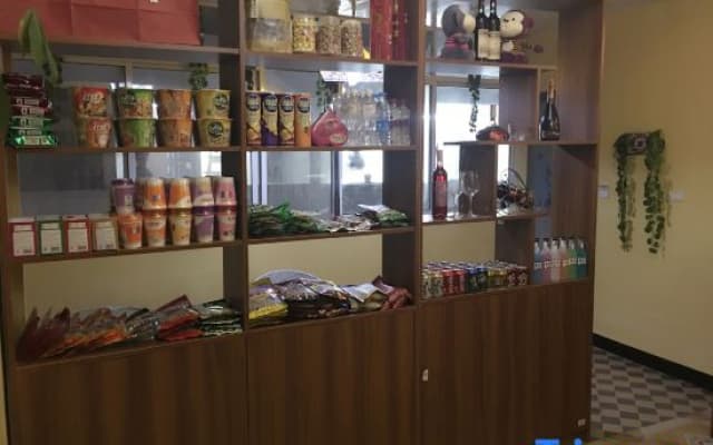 Zhaotong Gunai Homestay (Fada Plaza)