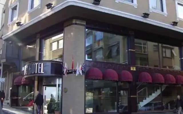 Funda Hotel