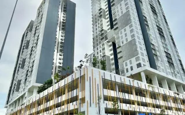 3BR | KL Sentral | L26 Modern Vintage | City View