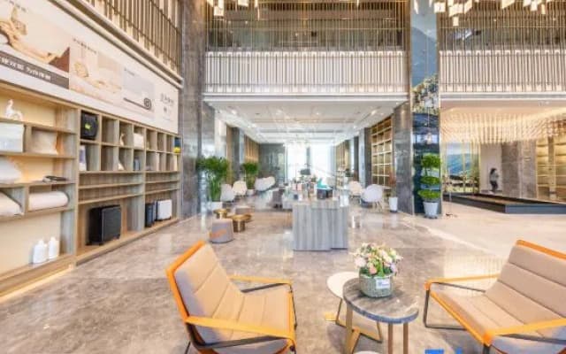 Atour Hotel Ulanqab High-Speed Railway Station - Darideng Avenue