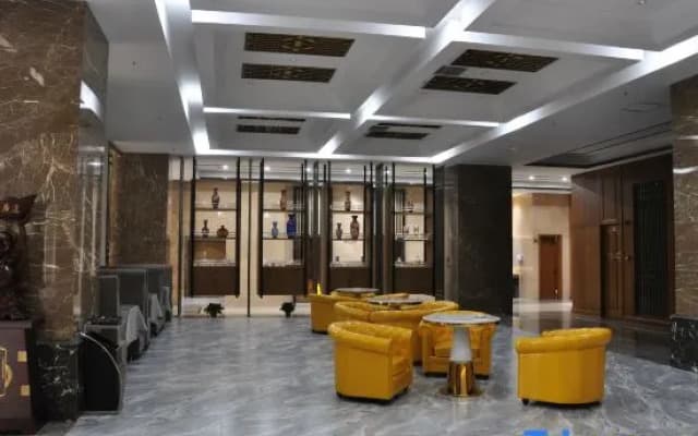 Huang He  Hotel