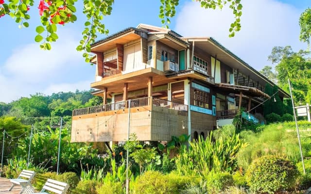 Sang Poy Cottage