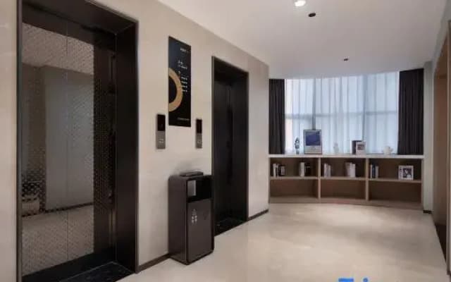 Me Young Me House Hotel (Xiangyin Changling Store)