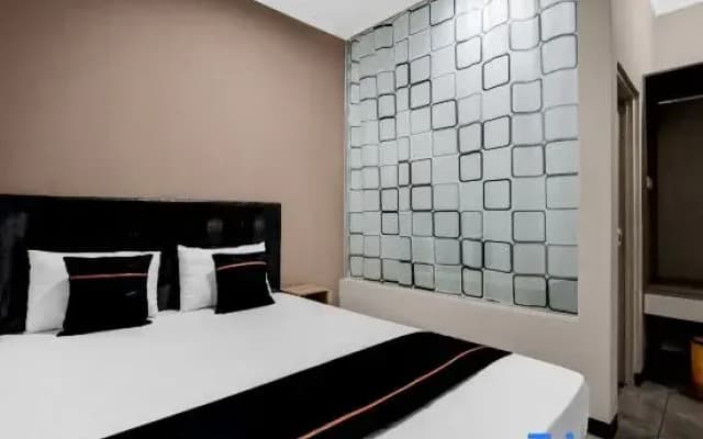 Hotel O near Ciputra World Surabaya formerly Darmo Residence