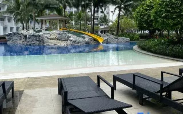Shore Residence, Near MOA - Cozy Staycation - 1022