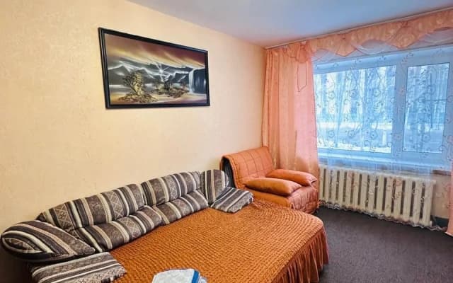 Регион 89 на улице Зверева 1