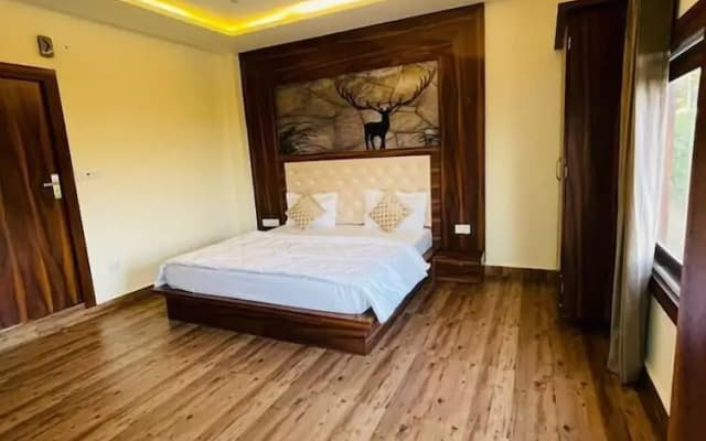 Paradise Woodland Resort Chintpurni