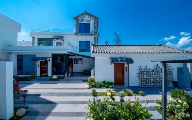Longkan Huayu · LONKAN ISLE Designer Courtyard Homestay (Ecological Corridor Longkan Wharf)