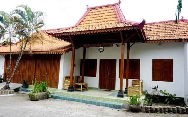 Limasan Wongso by WeStay
