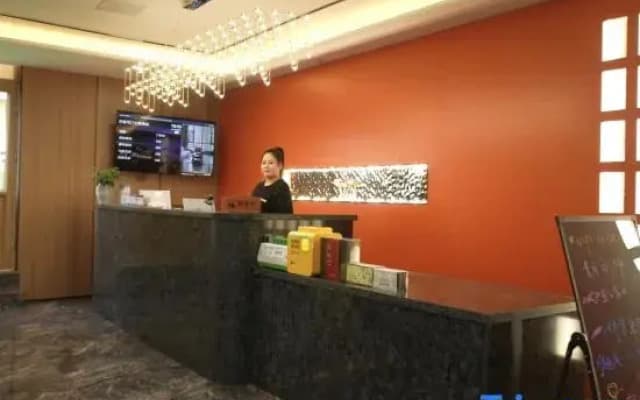 Xinzhou Christine Apartment Hotel