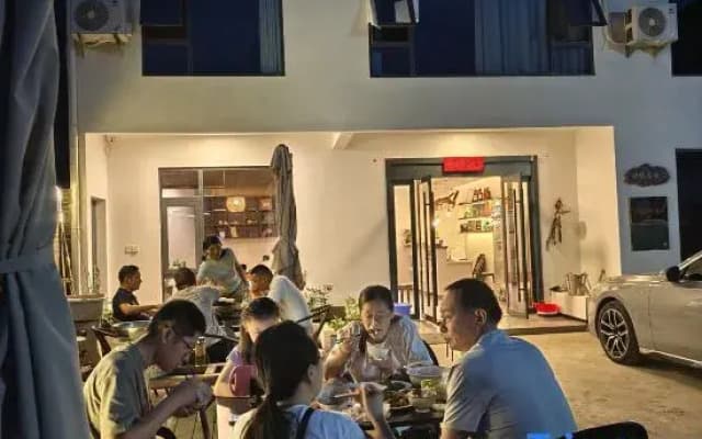 Shitai Yingxiang Homestay (Guniujiang Scenic Area Branch)