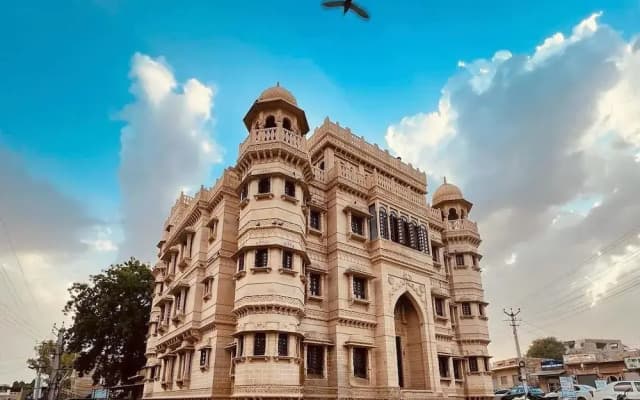Guulab Haveli