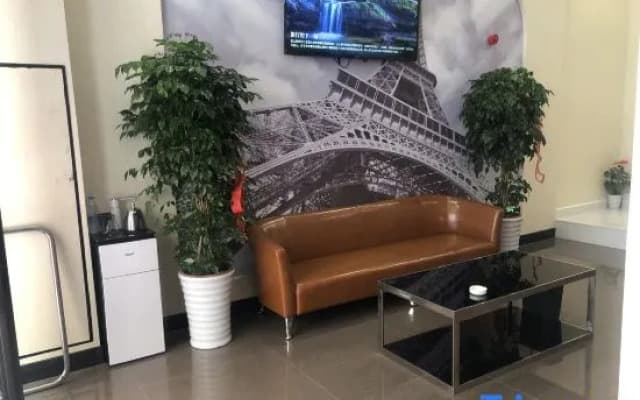 Shangkeyou Hotel (Bengbu Huaiyuan Suguo Food Street Traditional Chinese Medicine Hospital Branch)