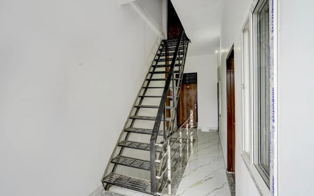 Hotel O Vip Hill Homestay