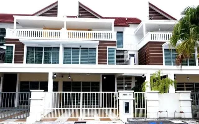 7BR Penang Stay | Near Gurney & George Town