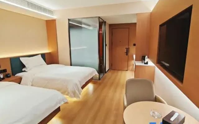 Senlan Hotel (Mancheng Huiyou Shopping Plaza)