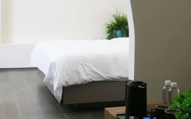 Yunyue Xingchen Homestay (Guiyang Huaxi Park Subway Station Guizhou University Huaxi South Campus)
