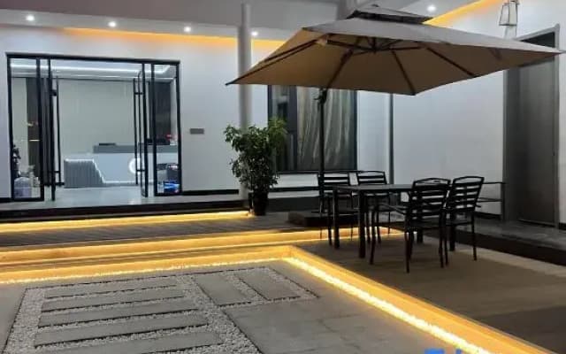 Luanchuan Shanshuiwan Homestay