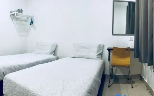 LunaStay (Shared Common Area)