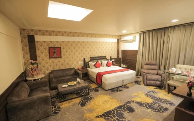 Spree Hotel Meerut