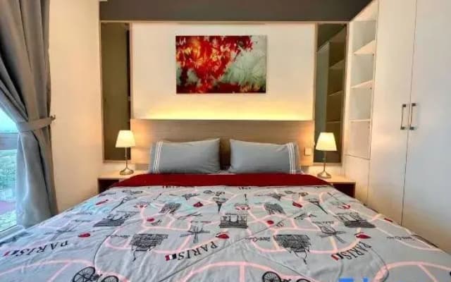 Aesthetic Home Twin Galaxy -2BR- Free Shuttle Bus by Cowidea
