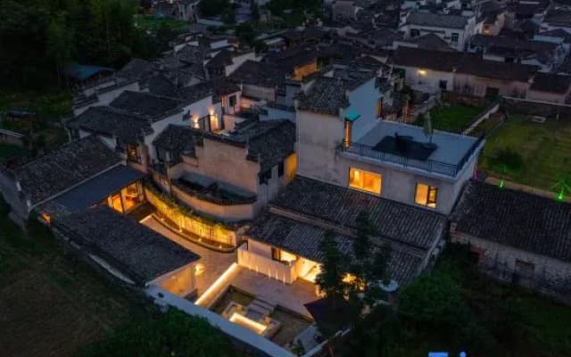 Village Hidden in the Back Hill（Homestay）