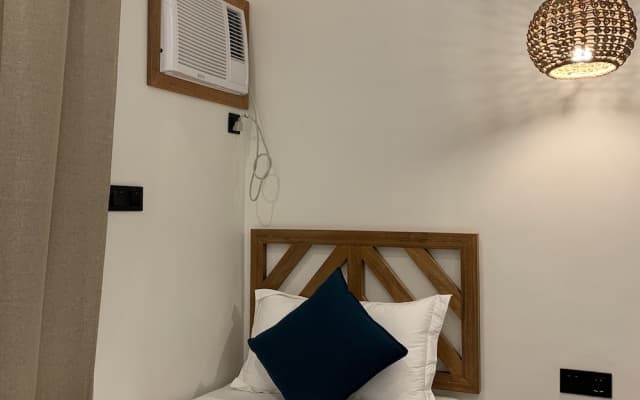 Bahandi Hotel