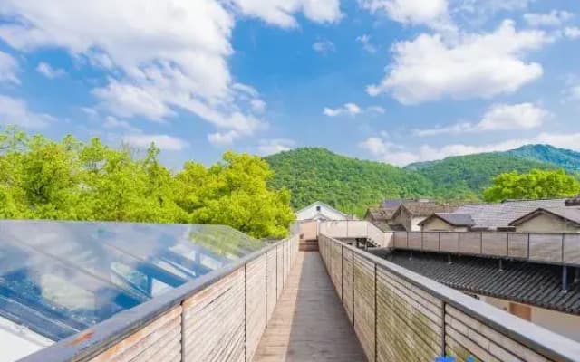 Light and wind ROOF Tangquan House (OMG Heartbeat Park Store)