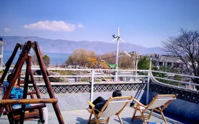 Dali Tinghai Yueshan Boutique Inn (Erhai S Bay Ecological Corridor Store)