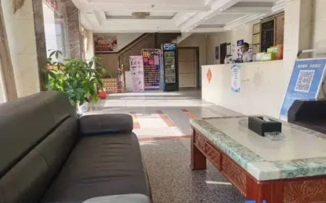 Jinqiao Hotel