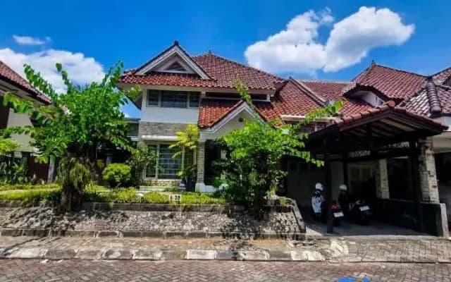 Pesona Villa Merapi