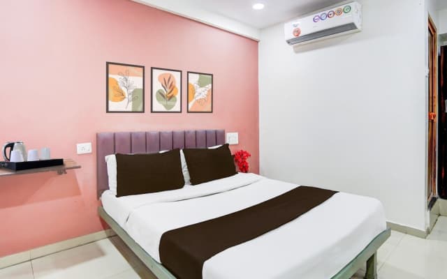 Super Hotel O Dindoli Surat