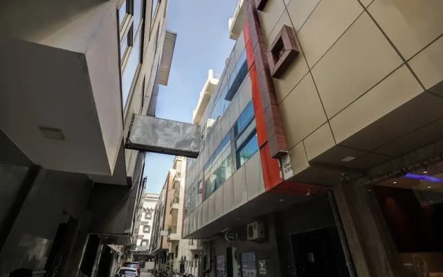 Hotel Marina Near Delhi Airport