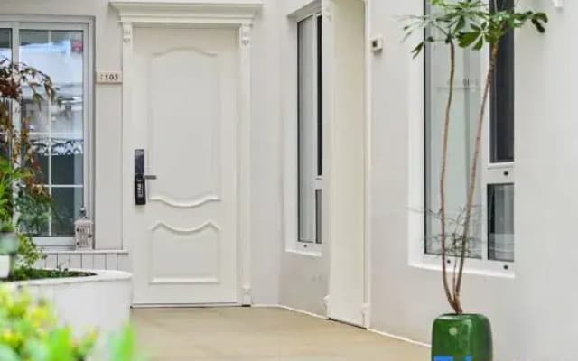 White house