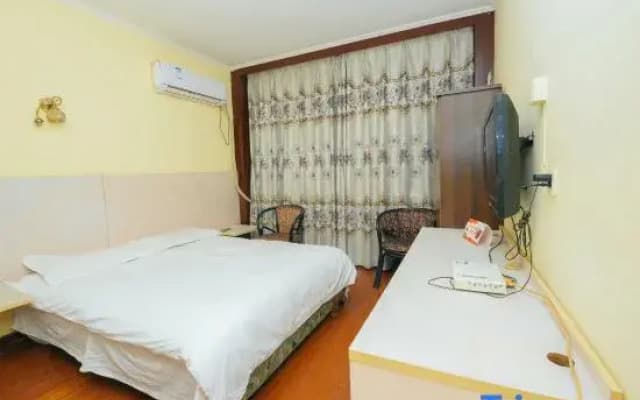 Jieya Hotel