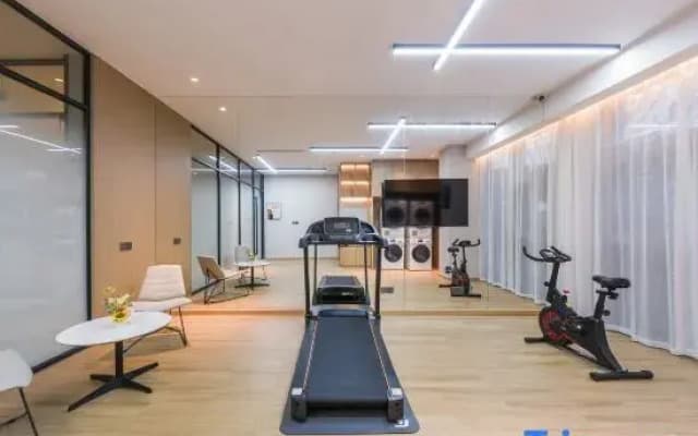 Magnolia Business Hotel (Jiaxing Nanhu Science and Technology City Branch)