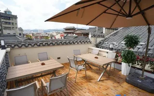 Manyuanju · Leisure Vacation Homestay (Changting Jichuan Store)