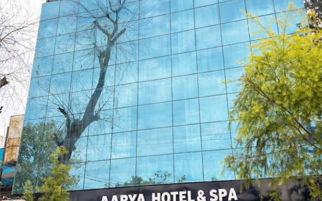 AARYA HOTEL & SPA Jim Corbett