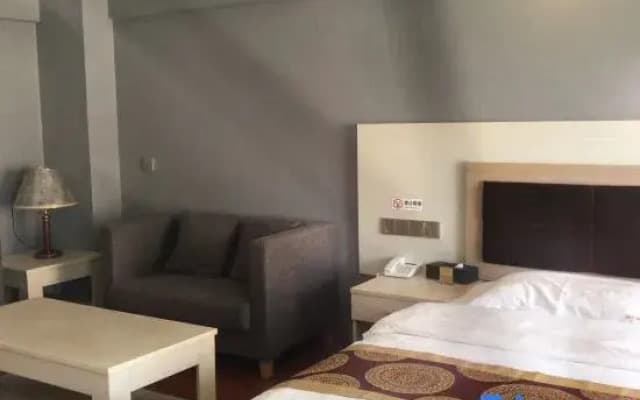 Wenzhou Holiday Hotel