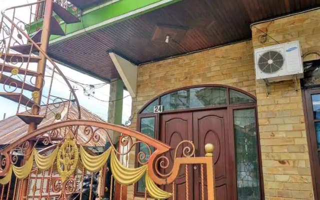 SYARIAH Guest House Mama Lia Balikpapan