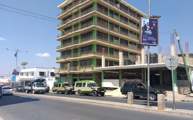 Alexander Hotel & Tours