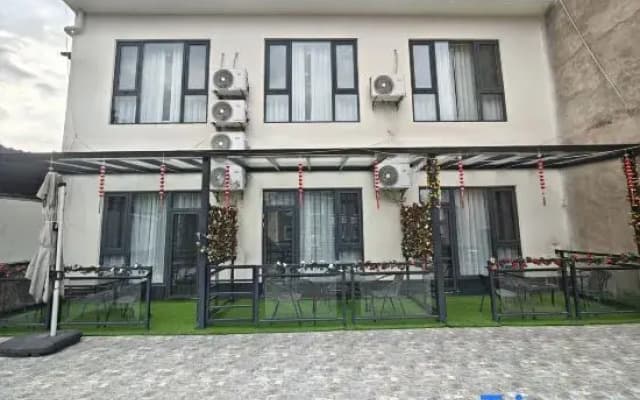 Yuanyuan Homestay (Hongyawa Wushan Branch)