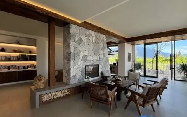 Lijiang In the Painting | Seasonal Flower Garden and Snow Mountain Scenic Resort Homestay