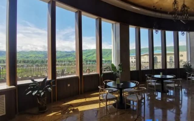 Xinjiang Cultural Tourism Nalati Resort Hotel