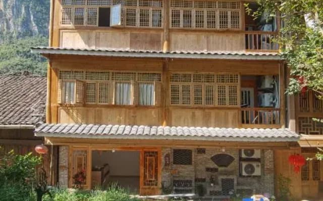 Gongtan Ancient Town Linjinting Homestay