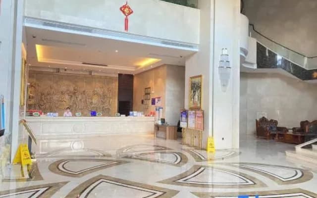 Vienna Hotel (Dongcheng South Station Branch)